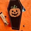 halloween-embroidery-pumpkin DIY Halloween pumpkin coffin embroidery project