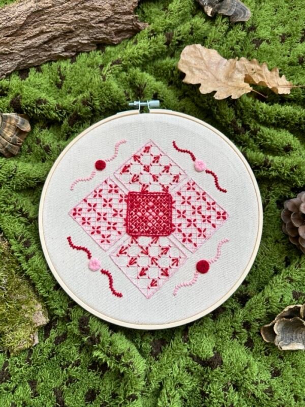 trellis-flower-woven-wheel Crewel Embroidery Workshop | Trellis Flower